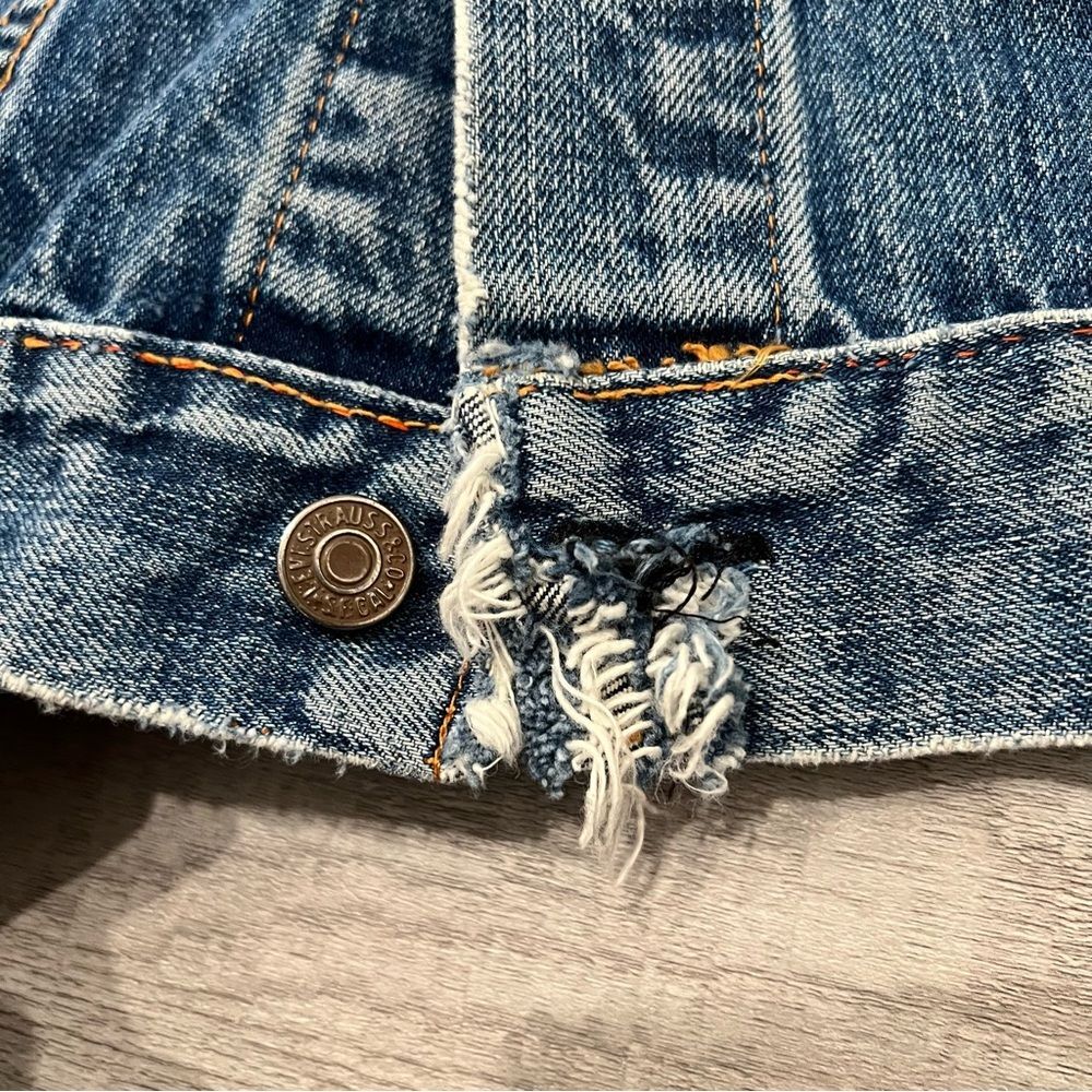 Vintage 60s Levi’s Big E Denim Trucker Jacket Size Small Distressed 521 Stamp - Picture 5 of 10